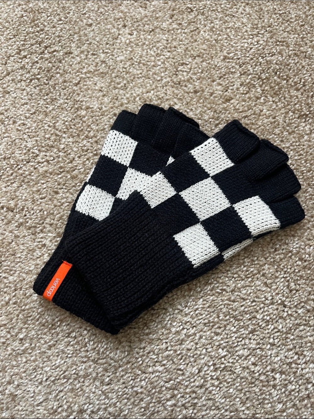 Checker Knit Fingerless Gloves in Black and White